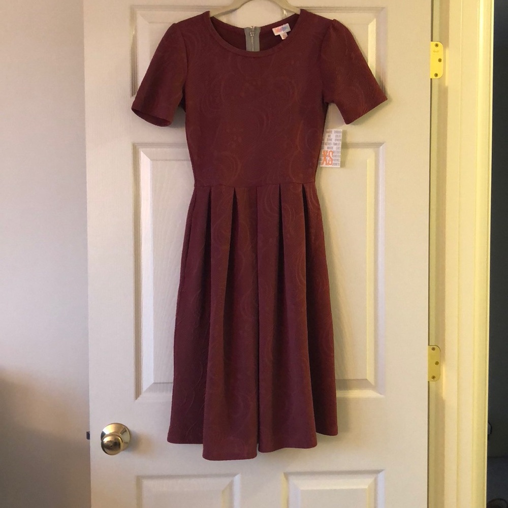 Luluaroe dusty rose Amelia